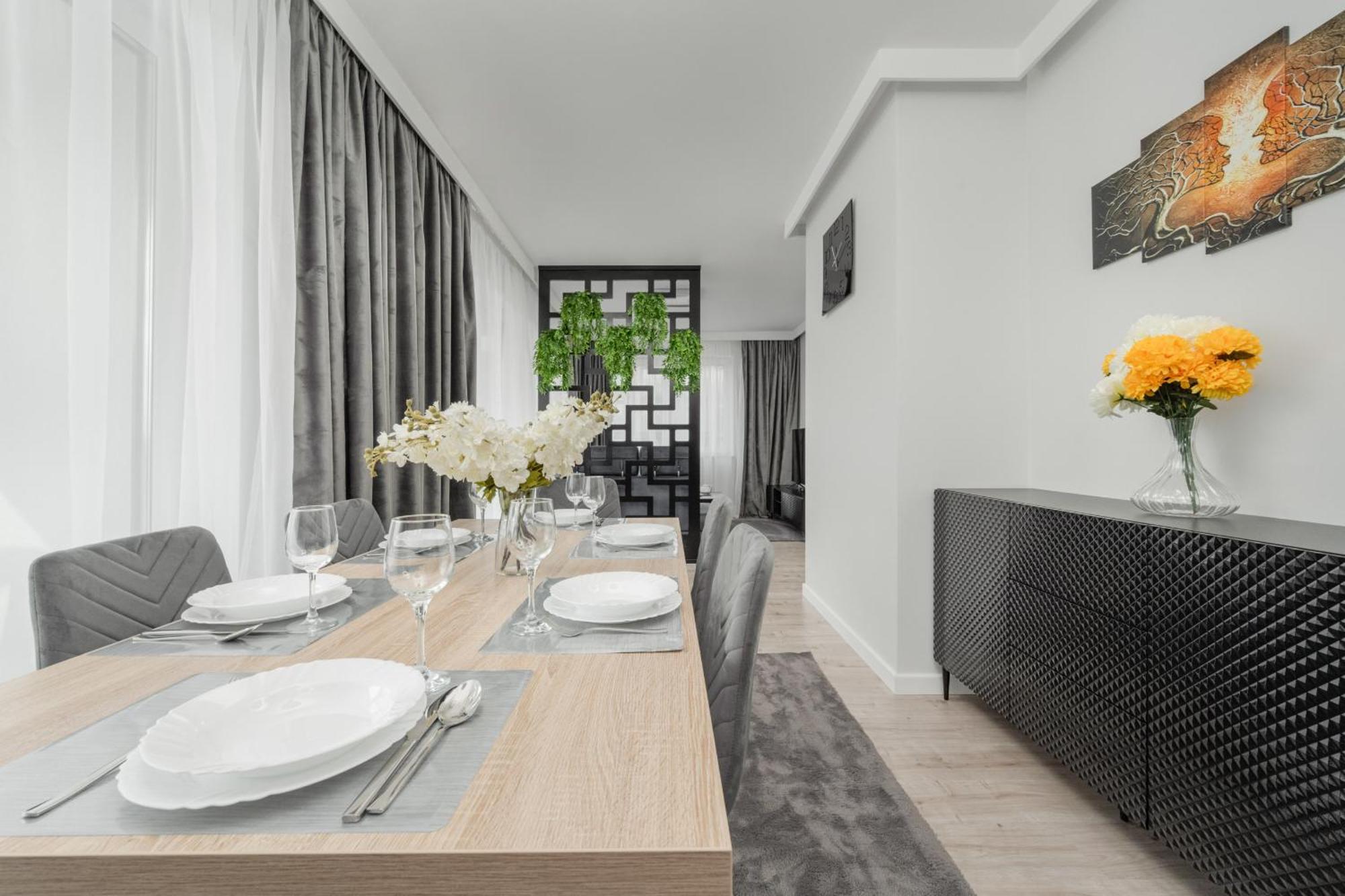 Luksusowy Apartament Z 3 Sypialniami, Klimatyzacja, Parkingiem I Biurkiem We Wroclawiu By Renters Prestige Exteriér fotografie